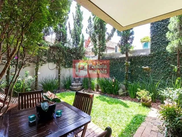 Casa com 250m² 3 quartos e 5 banheiros, à venda, no bairro Alto da Boa Vista em São Paulo