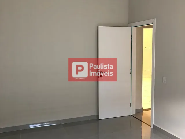 Casa com 327m² 3 quartos e 2 banheiros, à venda, no bairro Residencial Ouroville em Taubaté