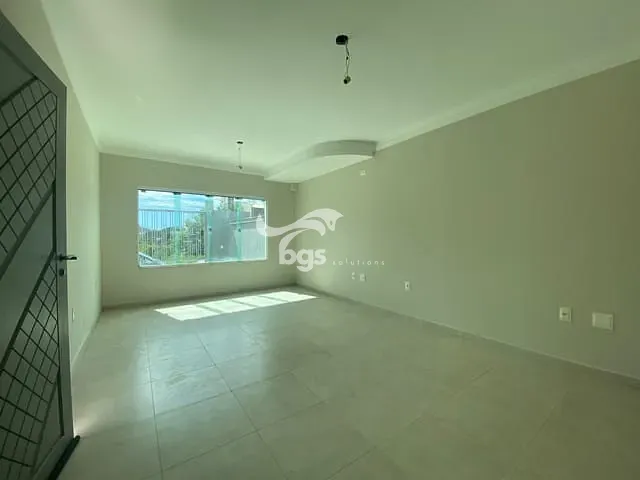 Casa com 175m² 3 quartos e 4 banheiros, à venda, no bairro Ariribá em Balneário Camboriú