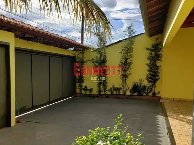 Casa 3 quartos e 3 banheiros, à venda, no bairro Parque Residencial Cândido Portinari em Ribeirão Preto