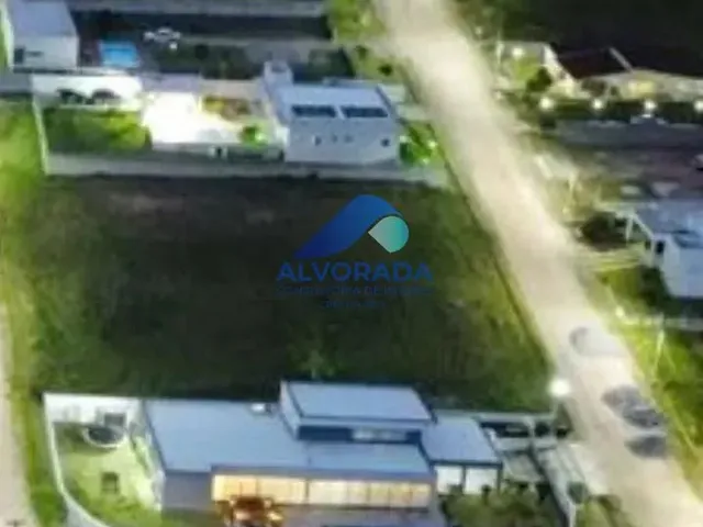 Casa com 1500m² 4 quartos e 6 banheiros, à venda, no bairro Jardim Nova Esperança em Jacareí