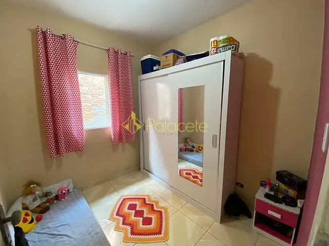 Casa com 250m² 4 quartos e 2 banheiros, à venda, no bairro Jardim Baronesa em Taubaté