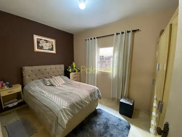 Casa com 250m² 4 quartos e 2 banheiros, à venda, no bairro Jardim Baronesa em Taubaté