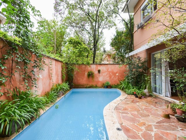 Foto do Casa - Casa de Condomínio à venda com 544m²,4 Quartos, 4 Vagas de Garagem, portaria presencial 24 horas no Jardim Cordeiro, São Paulo-SP | Paulista Imóveis