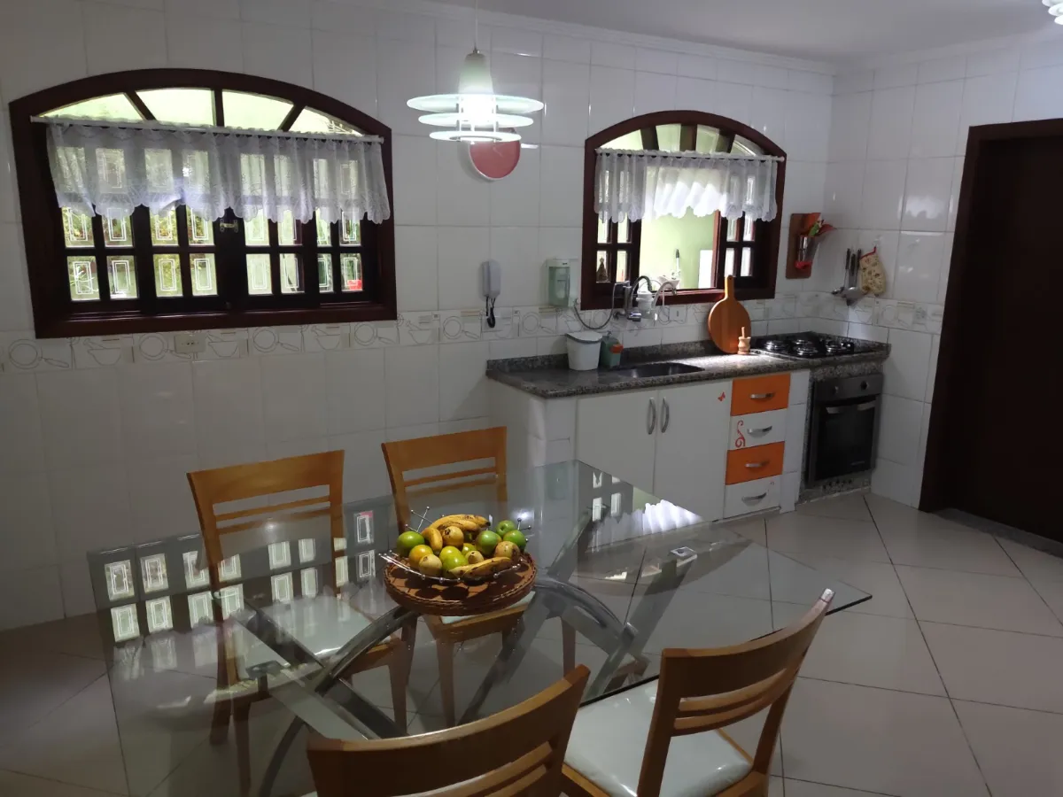 Casa para venda em Jardim São Gabriel com 3 quartos, sendo 1 suíte, 109m²