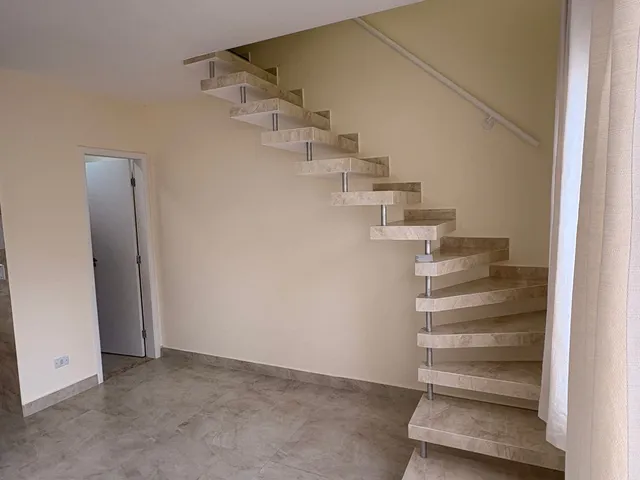 Casa 2 quartos e 1 banheiro, à venda, no bairro Chácara Ondas Verdes em Cotia