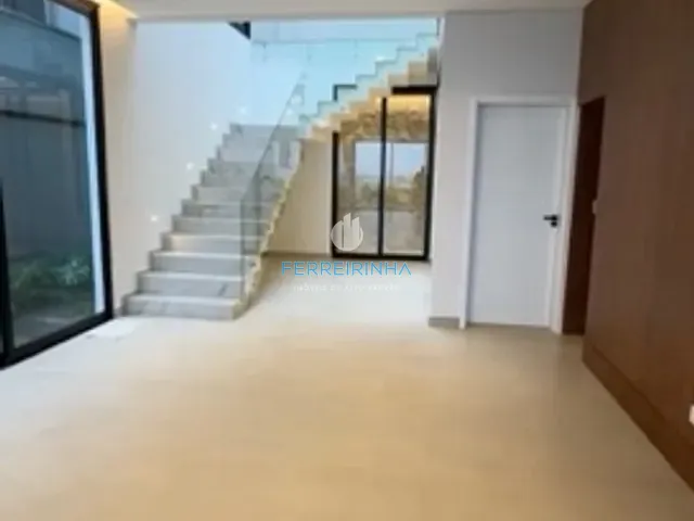 Casa com 358m² 4 quartos e 6 banheiros, à venda, no bairro Urbanova em São José dos Campos