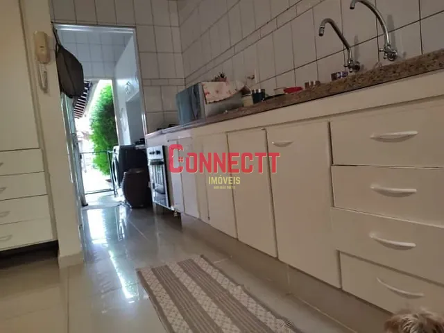 Casa com 176m² 3 quartos e 3 banheiros, à venda, no bairro Parque São Sebastião em Ribeirão Preto