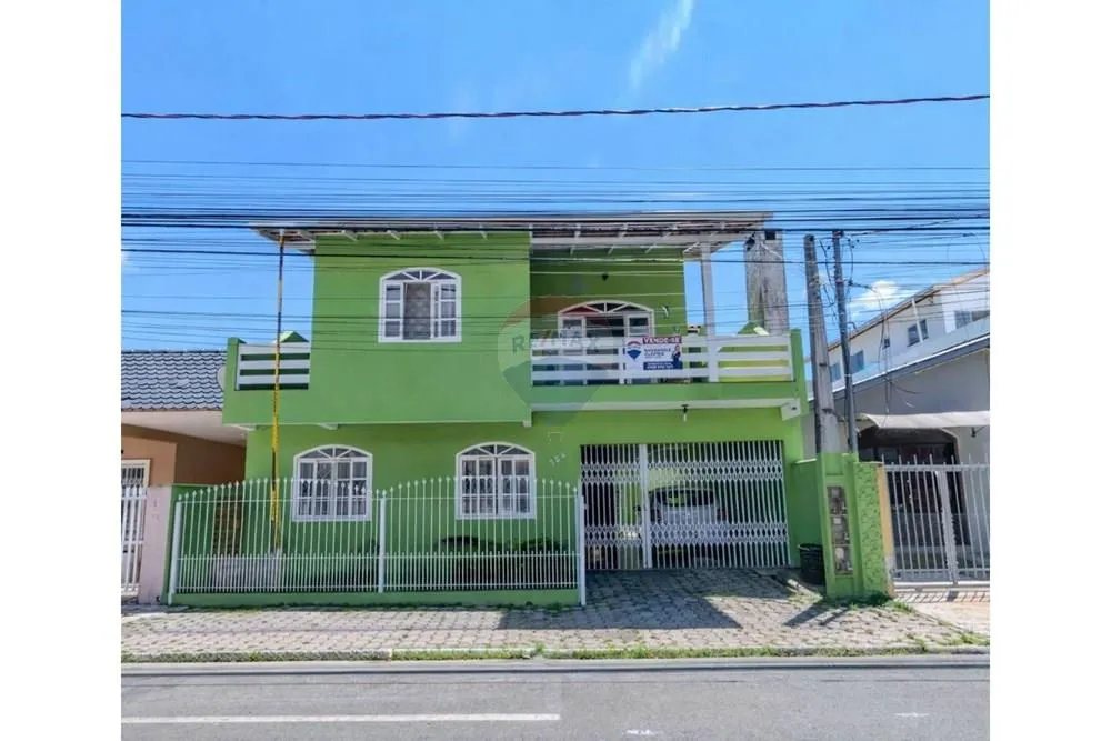 Casa para venda em Nações com 6 quartos, 330m²