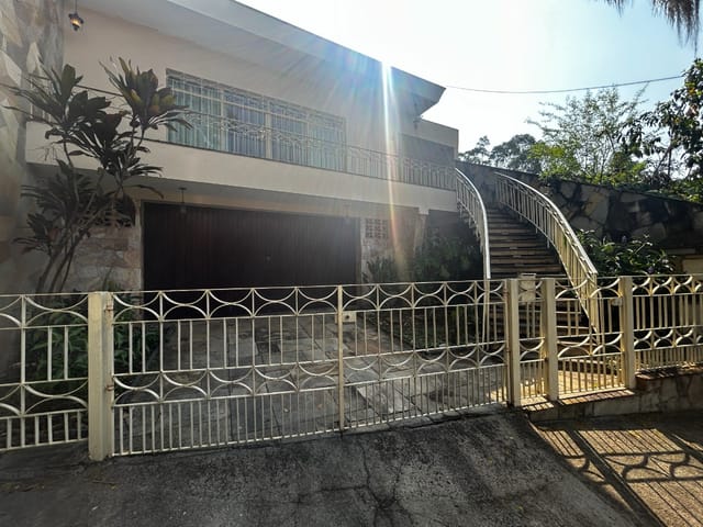 Foto do Casa - Casa para venda em Vila Albertina com 4 quartos, sendo 1 suíte , 240m² | Lares e Andares Imóveis