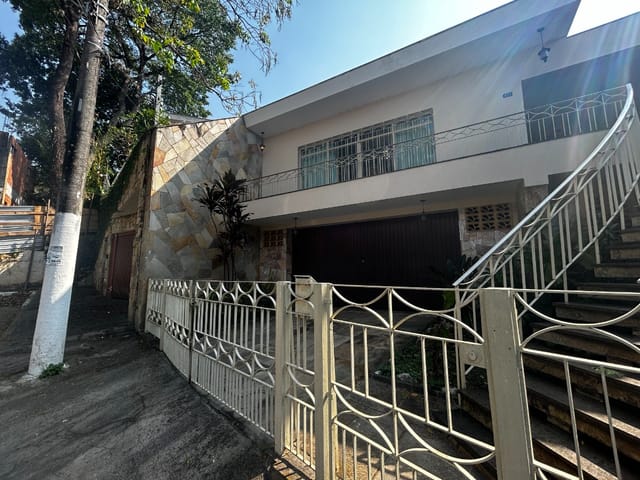 Foto do Casa - Casa para venda em Vila Albertina com 4 quartos, sendo 1 suíte , 240m² | Lares e Andares Imóveis