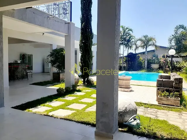 Casa com 622m² 5 quartos e 2 banheiros, à venda, no bairro Jardim Residencial Doutor Lessa em Pindamonhangaba
