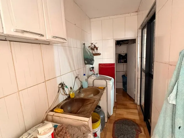 Casa 2 quartos e 1 banheiro, para alugar, no bairro Jardim Novo Horizonte em Carapicuíba