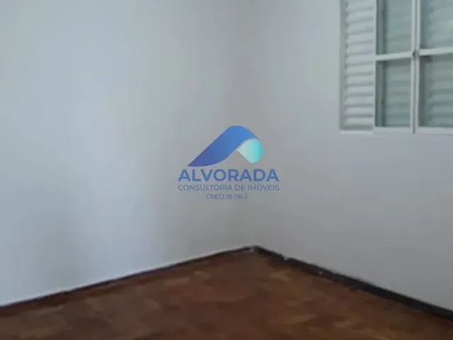 Casa com 250m² 2 quartos e 1 banheiro, à venda, no bairro Jardim Satélite em São José Dos Campos