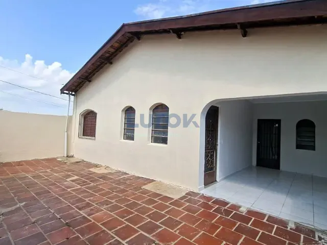 Casa com 353m² 3 quartos e 2 banheiros, à venda, no bairro Jardim Planalto de Viracopos em Campinas