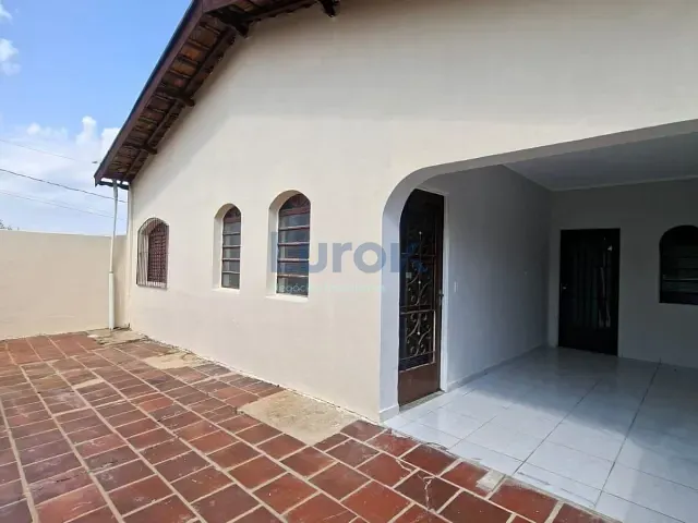 Casa com 353m² 3 quartos e 2 banheiros, à venda, no bairro Jardim Planalto de Viracopos em Campinas