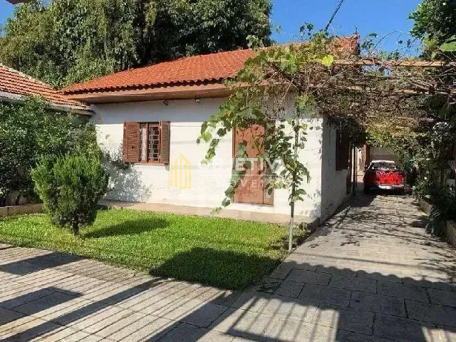 Casa 2 quartos e 3 banheiros, à venda, no bairro Sarandi em Porto Alegre