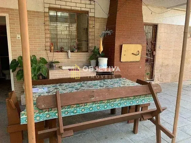 Casa 2 quartos e 3 banheiros, à venda, no bairro Sarandi em Porto Alegre