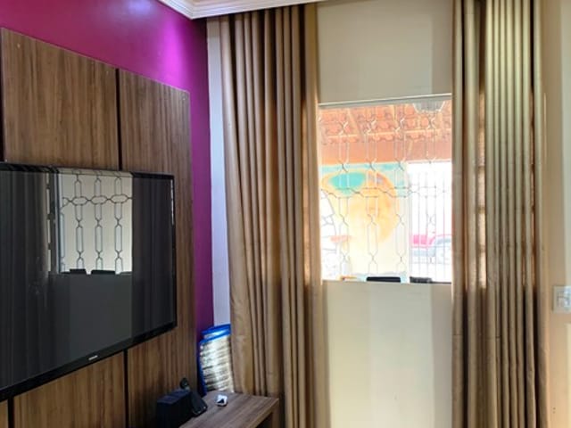 Casa com 126m² 2 quartos e 2 banheiros, à venda, no bairro Vila Rica em Pindamonhangaba