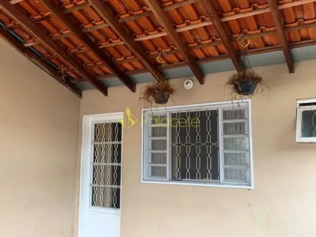 Casa com 126m² 2 quartos e 2 banheiros, à venda, no bairro Vila Rica em Pindamonhangaba