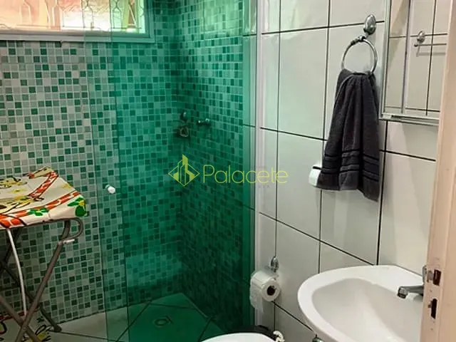 Casa com 126m² 2 quartos e 2 banheiros, à venda, no bairro Vila Rica em Pindamonhangaba