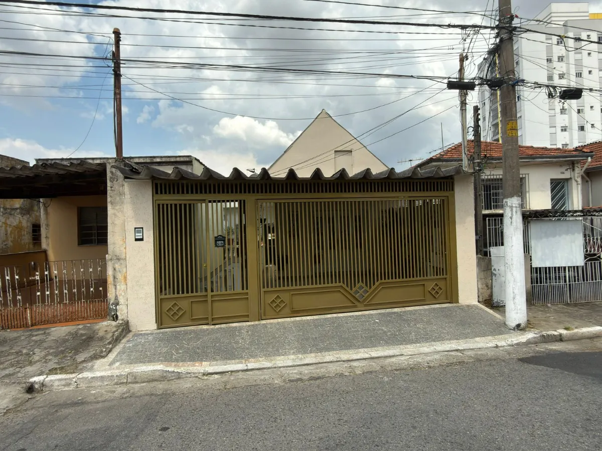 Casa para venda em Vila Gustavo com 5 quartos, sendo 3 suítes, 216m²