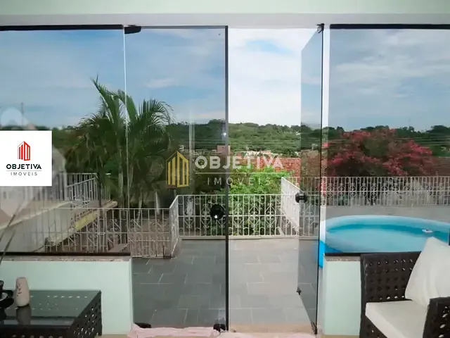Casa 4 quartos e 4 banheiros, à venda, no bairro Santa Tereza em Porto Alegre