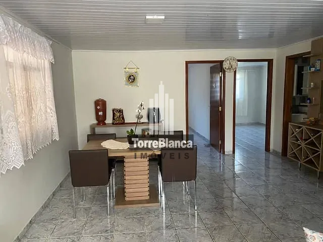 Casa 3 quartos e 1 banheiro, à venda, no bairro Chapada em Ponta Grossa