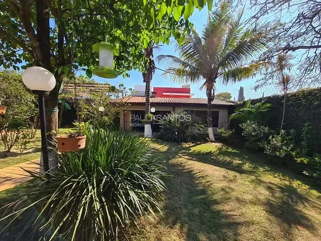 Casa com 1000m² 4 quartos e 1 banheiro, à venda, no bairro Vila Angélica em Sorocaba