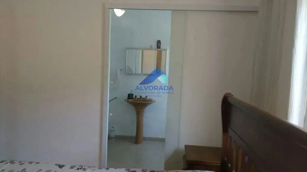 Casa, 3 quartos, 230 m² - Foto 7