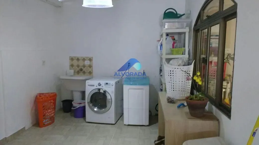 Casa, 3 quartos, 230 m² - Foto 12