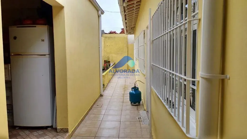 Casa, 3 quartos, 230 m² - Foto 15