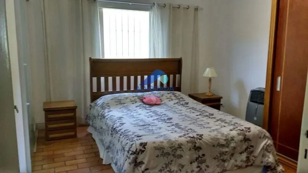 Casa, 3 quartos, 230 m² - Foto 6