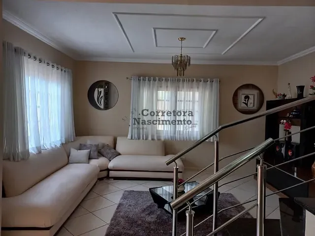 Casa com 297m² 3 quartos e 3 banheiros, à venda, no bairro Villa Branca em Jacareí