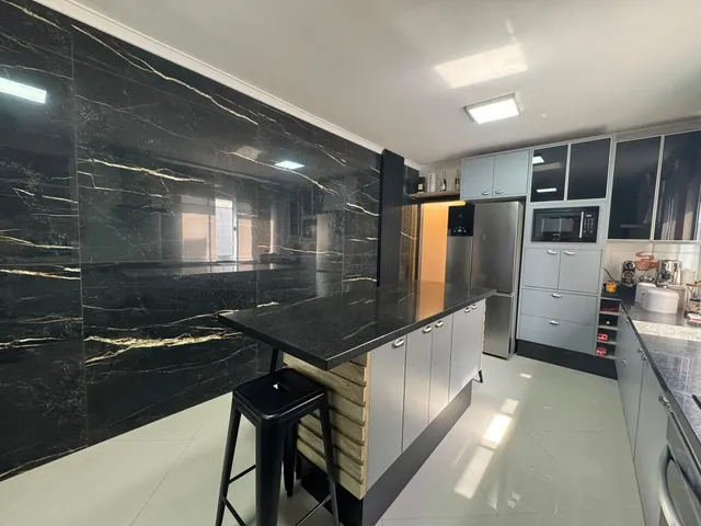 Casa com 180m² 3 quartos e 4 banheiros, à venda, no bairro Novo Osasco em Osasco