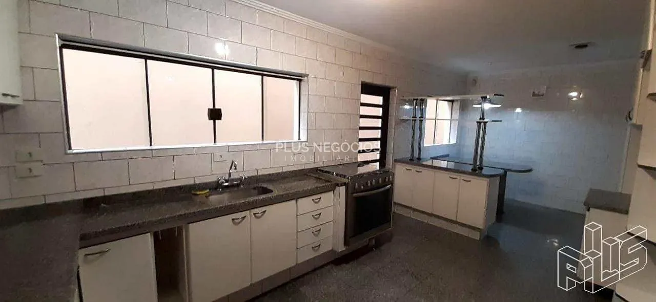 Casa, 4 quartos, 370 m² - Foto 9
