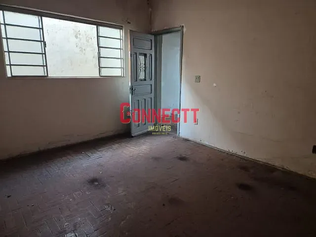 Casa com 152m², à venda, no bairro Centro em Ribeirão Preto