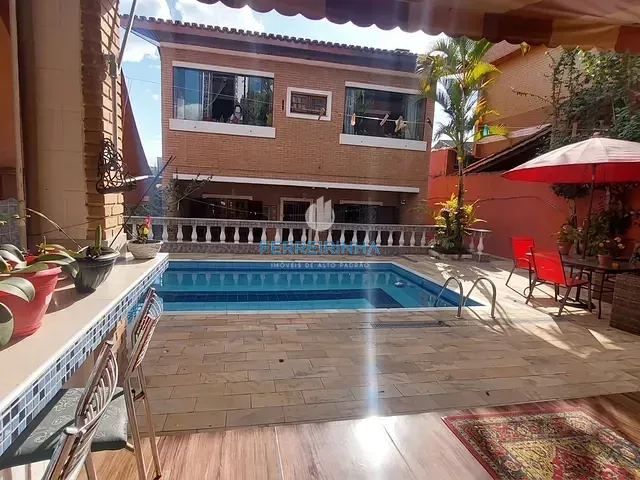 Casa 4 quartos e 5 banheiros, à venda ou para alugar, no bairro Jardim das Colinas em São José dos Campos