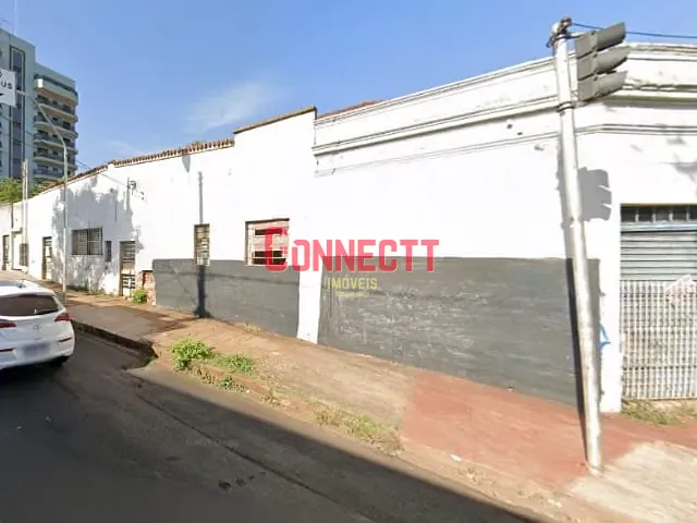 Casa 2 quartos e 2 banheiros, à venda, no bairro Centro em Ribeirão Preto