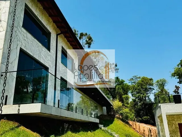 Casa com 900m² 4 quartos e 5 banheiros, à venda, no bairro Rio Abaixo em Atibaia