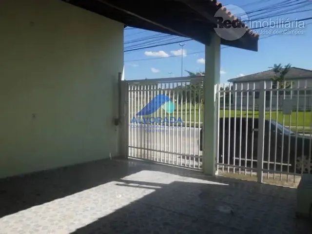Casa com 133m² 2 quartos e 2 banheiros, para alugar, no bairro Jardim das Indústrias em São José Dos Campos