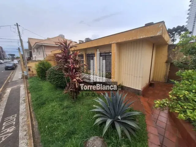 Casa com 540m² 4 quartos e 4 banheiros, para alugar, no bairro Estrela em Ponta Grossa