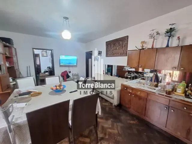 Casa com 540m² 4 quartos e 4 banheiros, para alugar, no bairro Estrela em Ponta Grossa