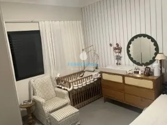 Casa 4 quartos e 4 banheiros, à venda, no bairro Jardim das Indústrias em São José dos Campos