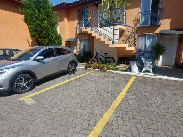 Casa 2 quartos e 2 banheiros, para alugar, no bairro Jardim Torino em Cotia