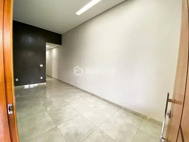 Casa com 202m² 3 quartos e 2 banheiros, à venda, no bairro Jardim São Conrado em Campo Grande