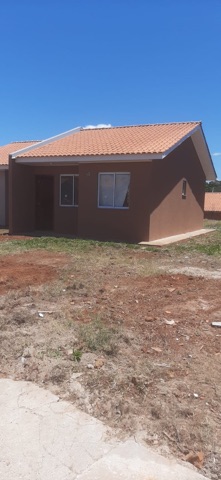 Casa à venda com 2 Dormitórios e Excelente Localização