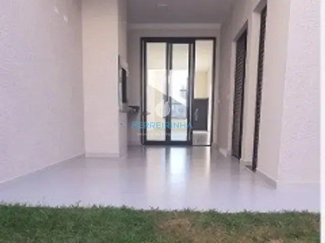Casa 3 quartos e 2 banheiros, à venda, no bairro Portal dos Passaros em São José dos Campos