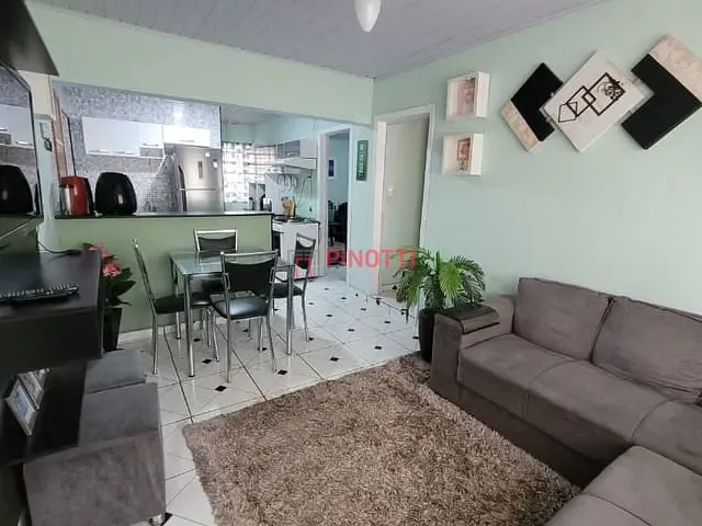 Casa 2 quartos e 2 banheiros, à venda, no bairro Vila Dayse em São Bernardo do Campo