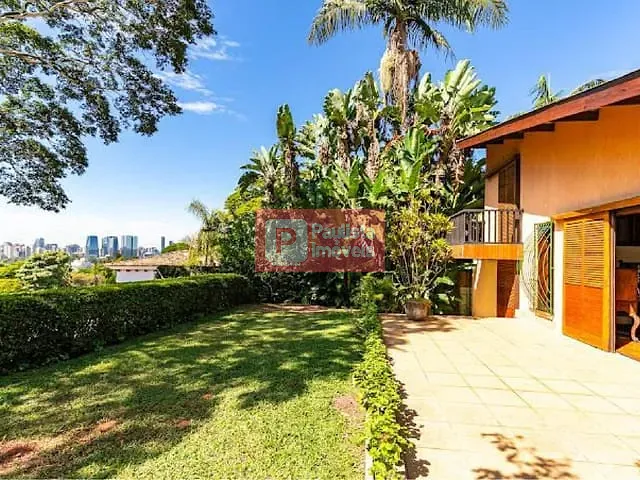 Casa com 656m² 3 quartos e 3 banheiros, à venda, no bairro Jardim Everest em São Paulo